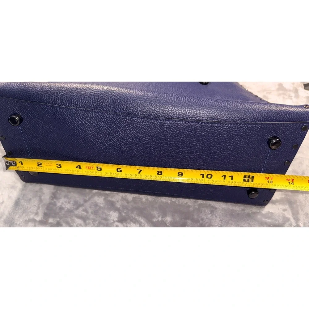 Coach charlie carryall